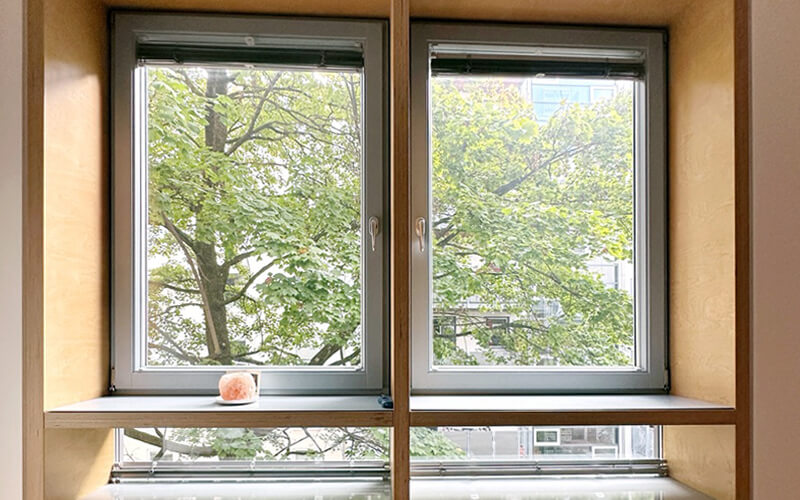 Cityloft zentral in München: Fenster Ausblick. Verkauf: Quartiere Ulrike Küpper